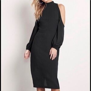 Ali and Jay perk a boo shoulder dress. Sz s